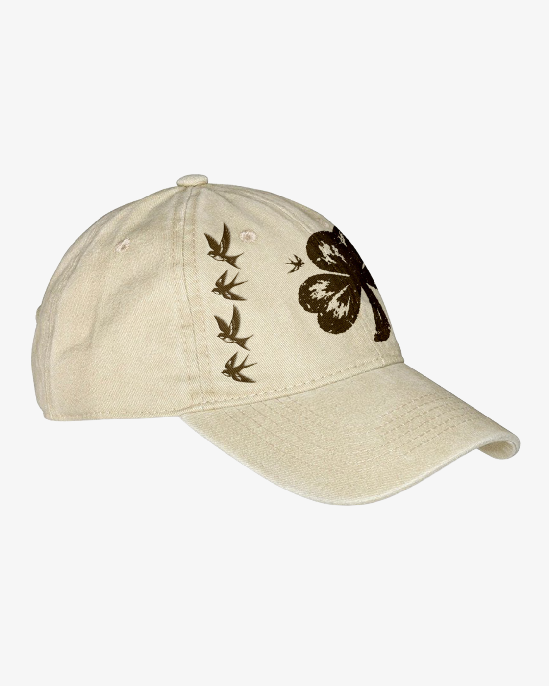 The EP 2026 Click & Collect Click & Collect Bespoke Cap features a beige design adorned with a prominent, dark four-leaf clover and several small birds printed on the left front and side panels.